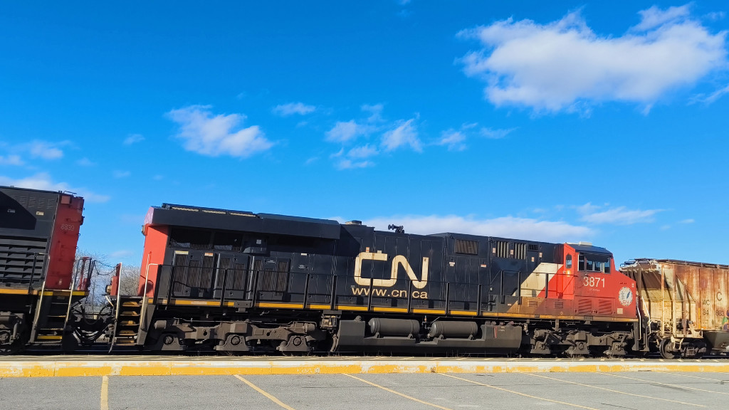 CN 3871